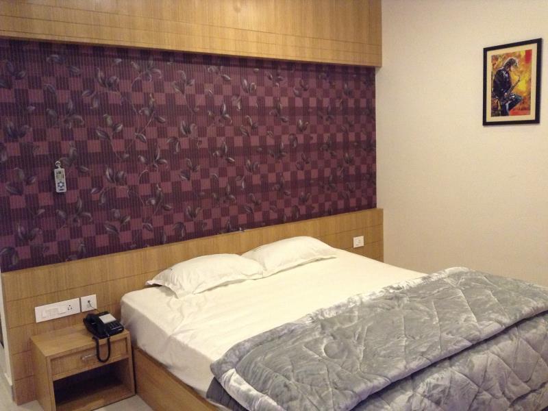 Hotel Athidi Grand Вишакхапатнам Экстерьер фото